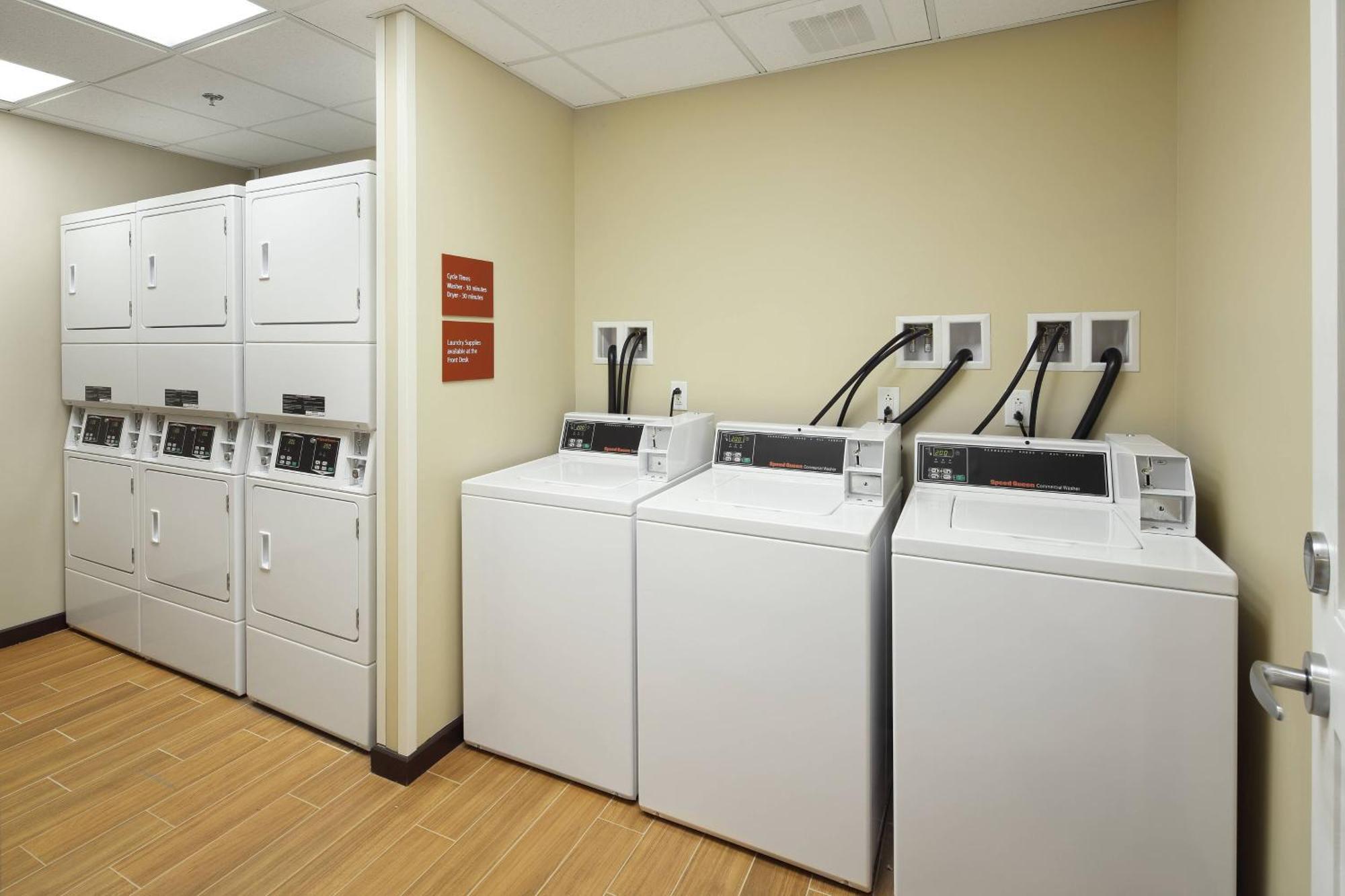 Towneplace Suites By Marriott Swedesboro Logan Township Εξωτερικό φωτογραφία